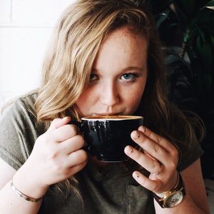 Meet your Posher, Emma